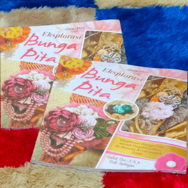 

Buku Eksplorasi Bunga Pita