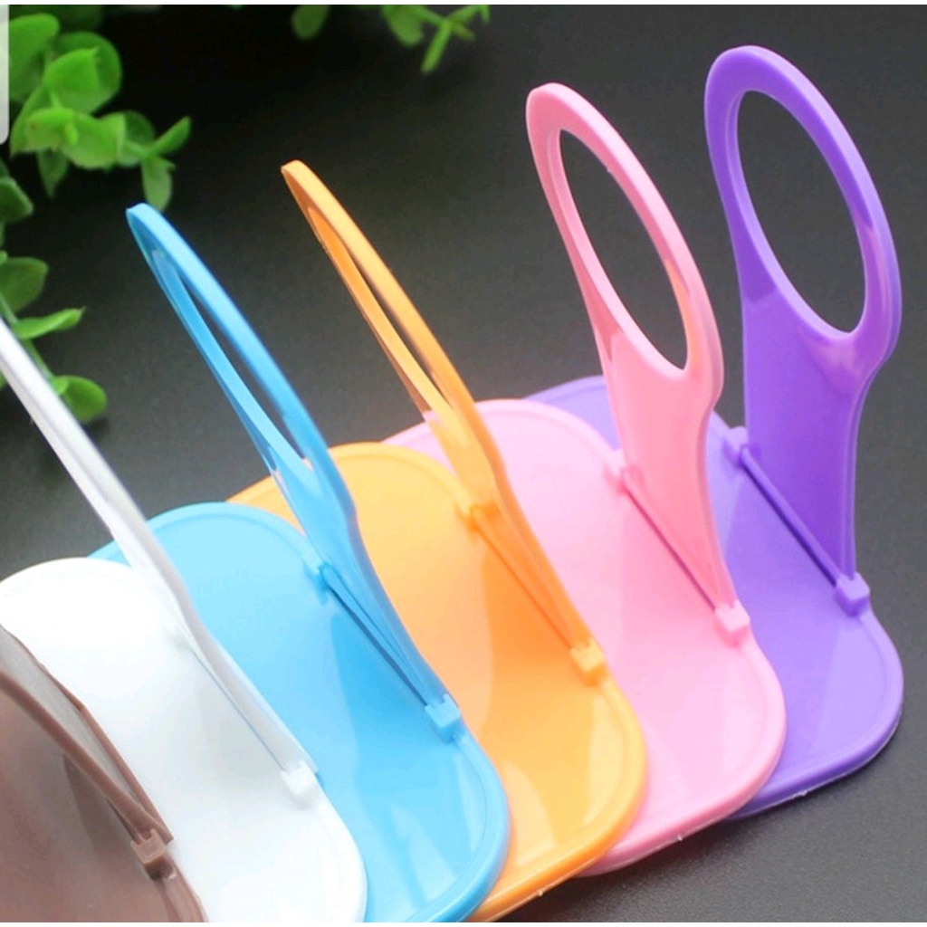 TEMPAT DUDUKAN PENGISIAN BATERAI HP STAND - CELL PHONE HANGER TEMPAT GANTUNG HP - BD