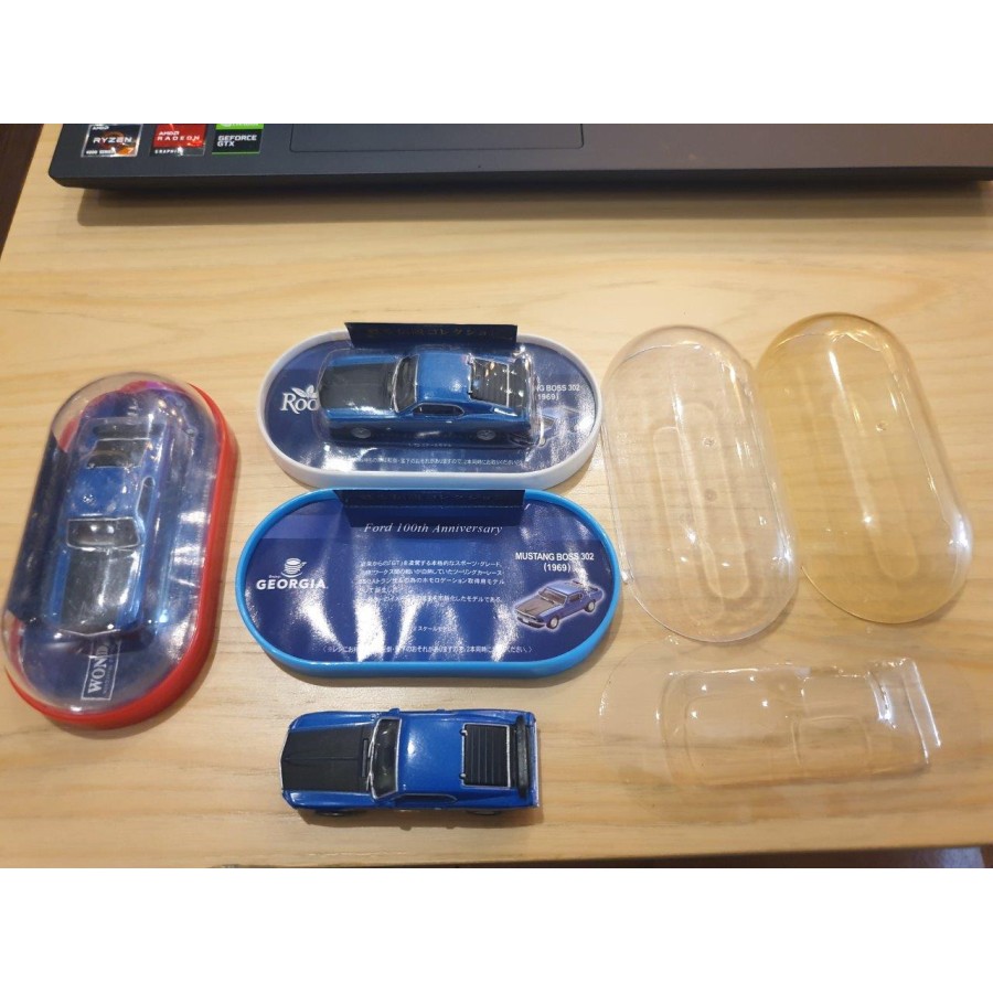 DIECAST FORD 100TH ANNIVERSARY MUSTANG BOSS 302 1969 METAL BAN KARET