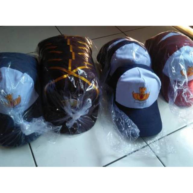 TOPI SEKOLAH 10pcs