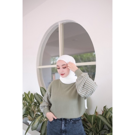 Lizzy - BOXY BLASTER SWEATER PREMIUM