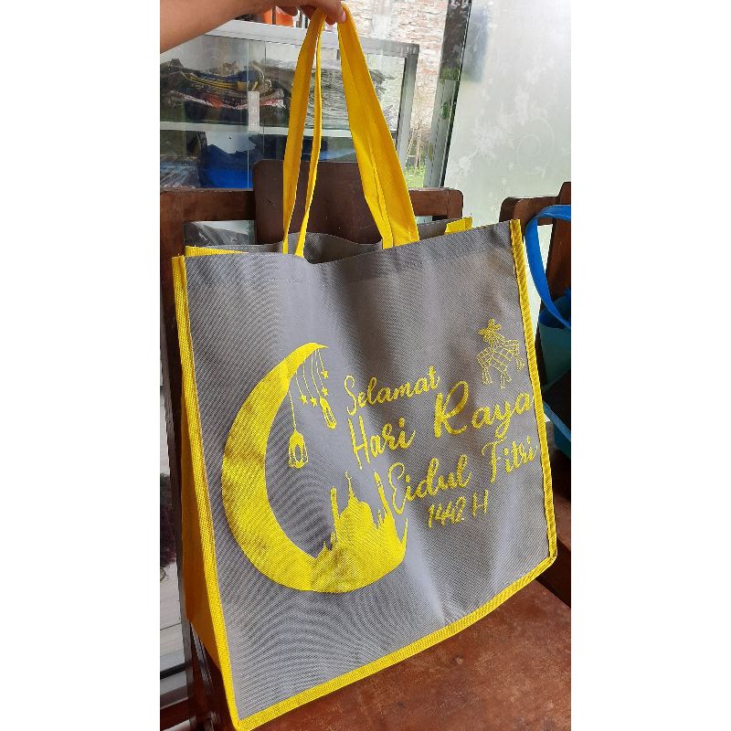 

Tas-parcel-lebaran-JUMBO