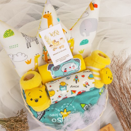 HAMPERS BAJU  BABY  NEW BORN BAJU  BAYI KADO BAYI BARU  