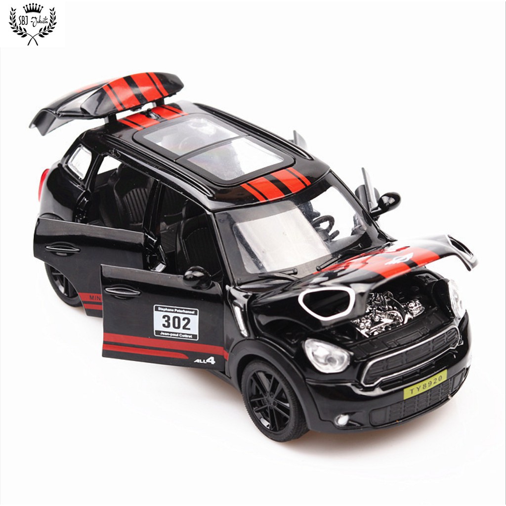 DIECAST Miniatur MOBIL Mini Cooper Countryman 1:32 Metal Collection