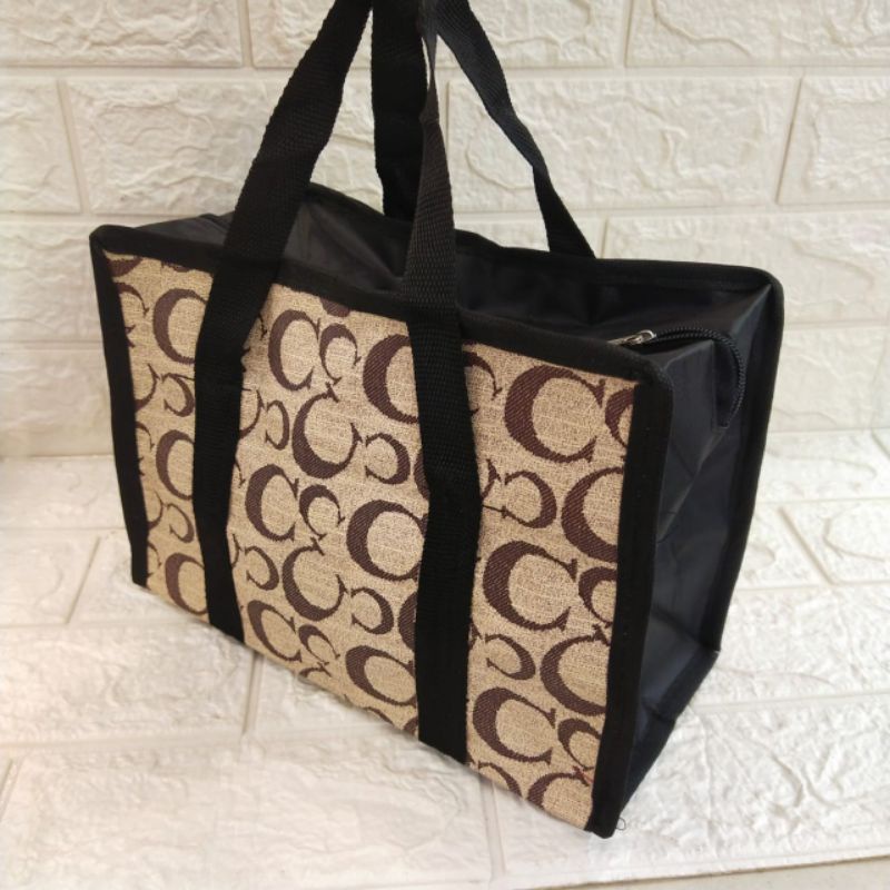 

TAS TENTENG BAHAN TALI PUTAR UK.20X27X13cm