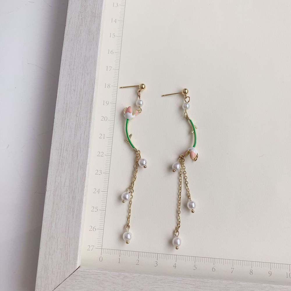 Mxbeauty Kalung Bunga Trendi Manis Asimetris Manik-Manik Mutiara Choker Gadis Gaya Korea Necklace