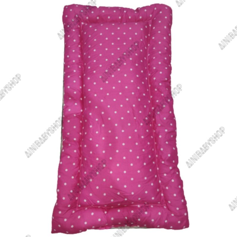 ALAS KASUR AYUNAN KARAKTER-Polkadot Pink