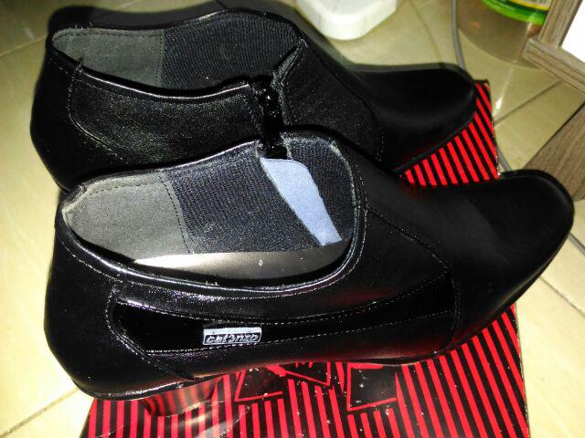 Sepatu Formal / Pantofel / Kerja Wanita Kulit Hitam Catenzo Us 025 Ori