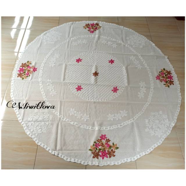 TAPLAK MEJA MAKAN BULAT / TAPLAK MEJA BULAT SHABBY / TAPLAK MEJA MAKAN BULAT MOTIF TIMBUL