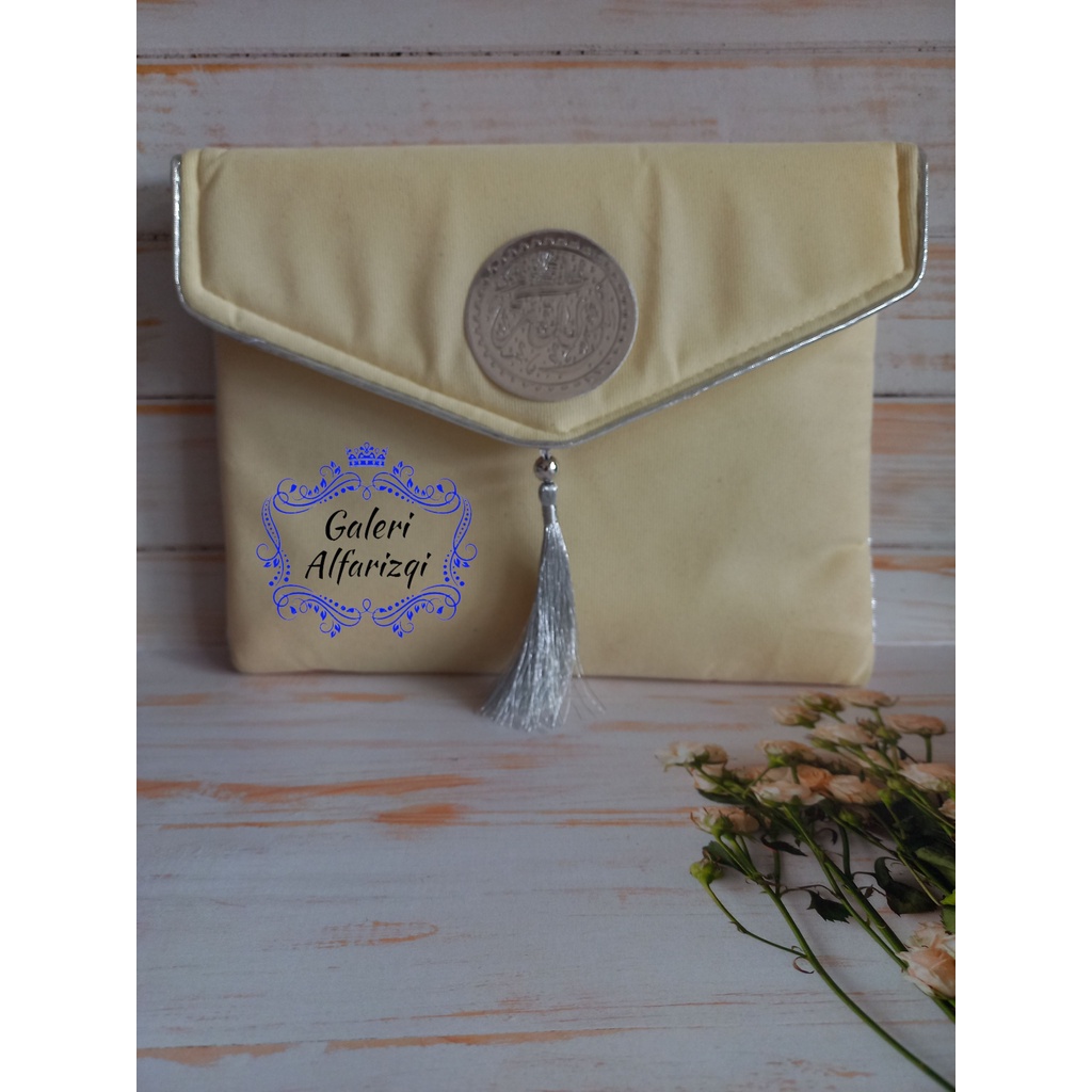 Dompet Pouch Bludru Tempat Buku Yasin Majmu Syarif Murah