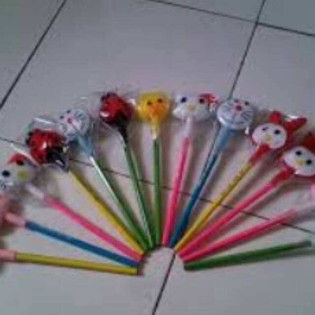 

pensil karakter flanel