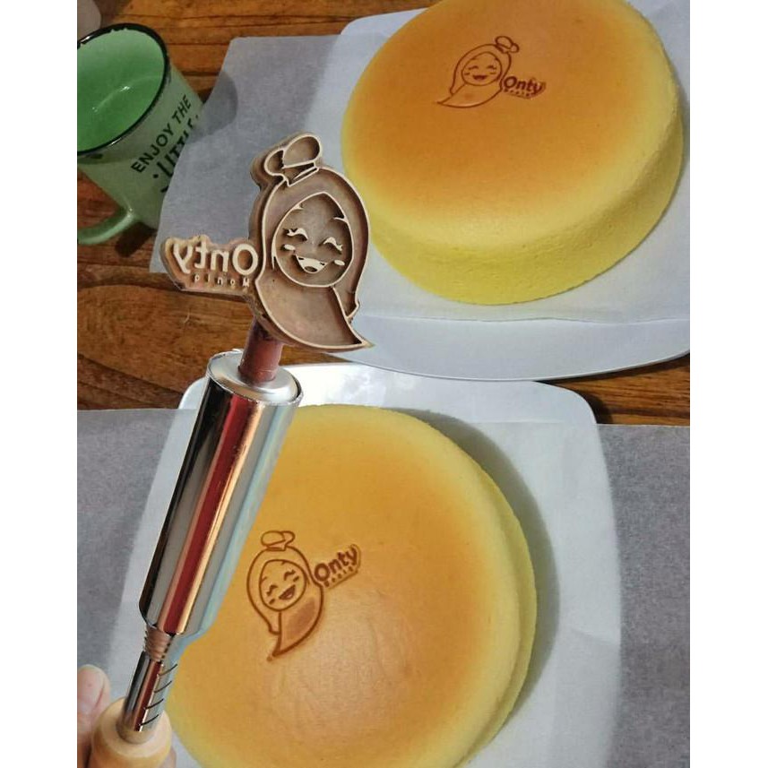 

TERMUR@H hot stamp kue /cetakan logo kue/custom hot stamp emboss cake hot stamp