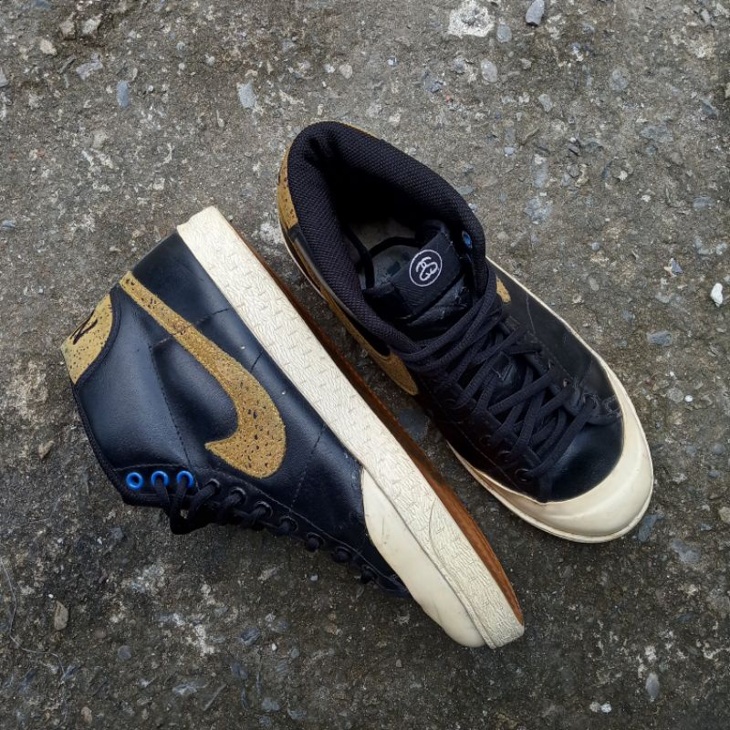 Nike Allcourt Mid x Stussy second