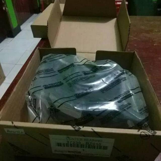 Center bearing Avanza