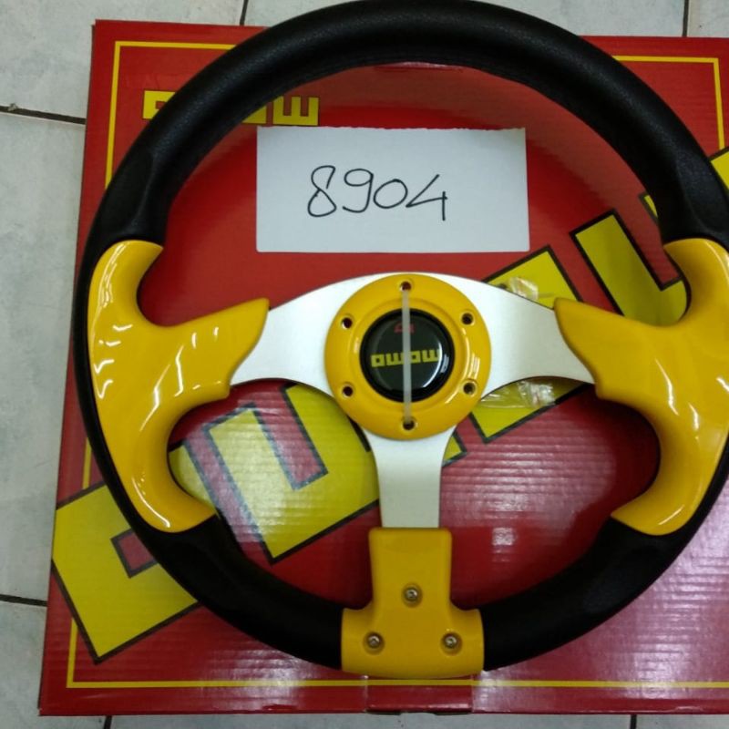 Stir Mobil MOMO Ukuran 13 Stir Mobil