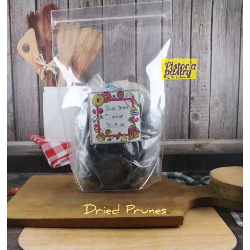 

Dried Prunes