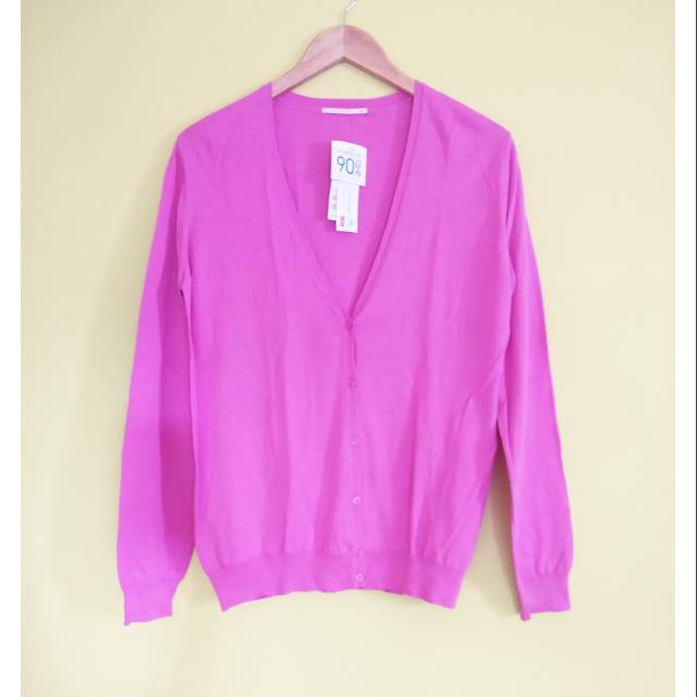 Uniqlo cardigan UV