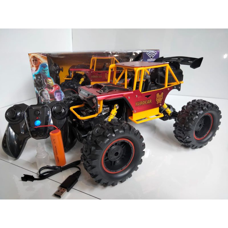 HERO CAR 1:14 RC Spray Effects Mobil Remote Control Rock Crawler Besar Body Alloy 2.4 GHz