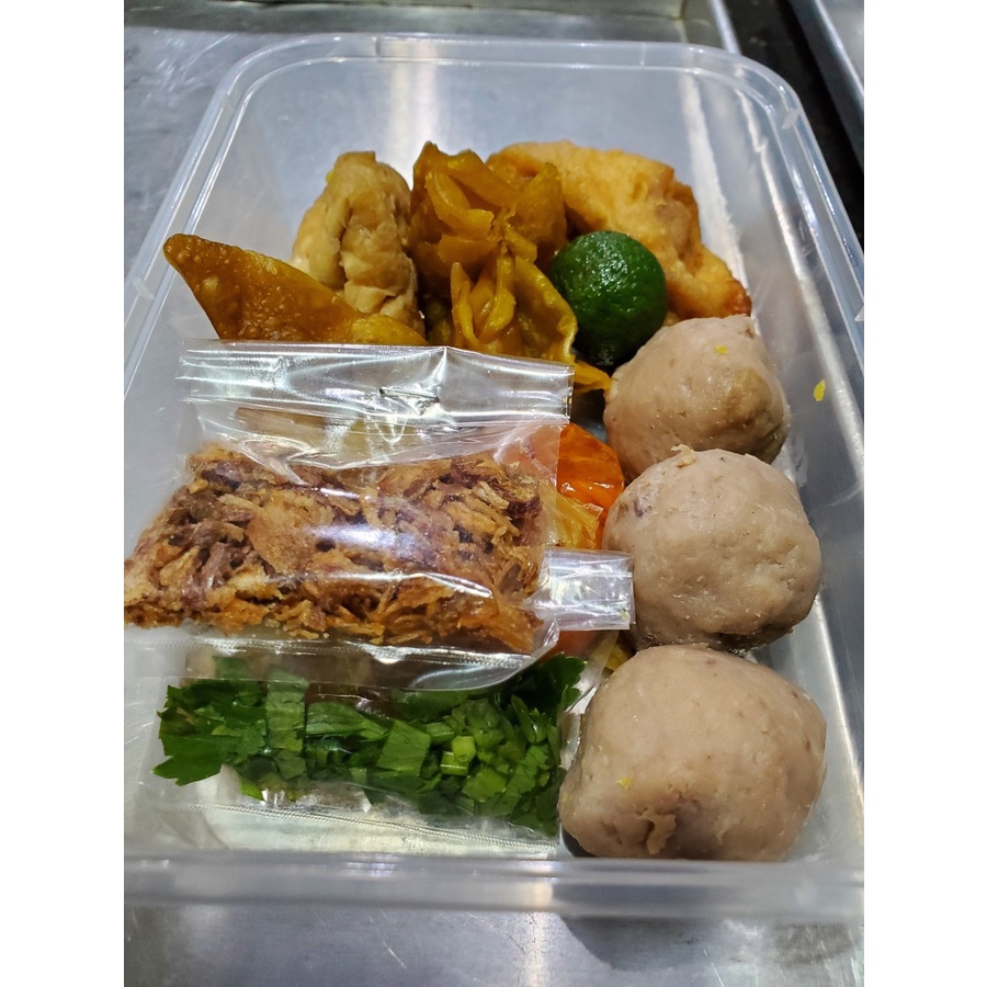 

Baso/Bakso Sapi Cuanki/Cuankie Bandung Asli dari Bandung