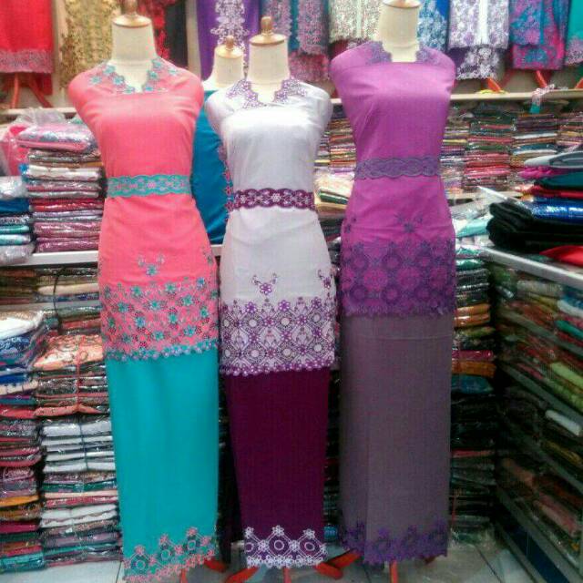 Kain bordir bukittinggi