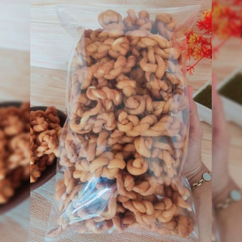 

[Snack] Pluntir Besar 250gr