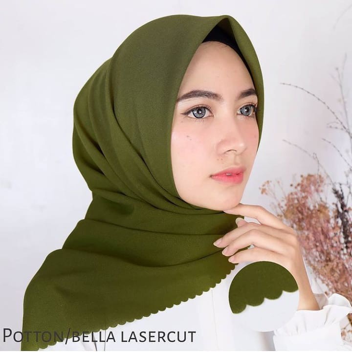 hijab segi empat/bella laser/khimar bella/jilbab bella/kerudung bella/hijab bella polycottoon lasercut 110x110-army