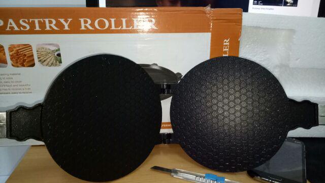 Cetakan Kue Semprong / Egg Roll Maker