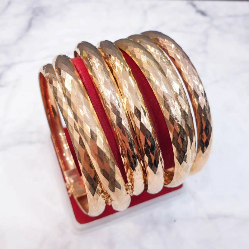 Gelang tangan keroncong ukir reflektif emas asli kadar 375