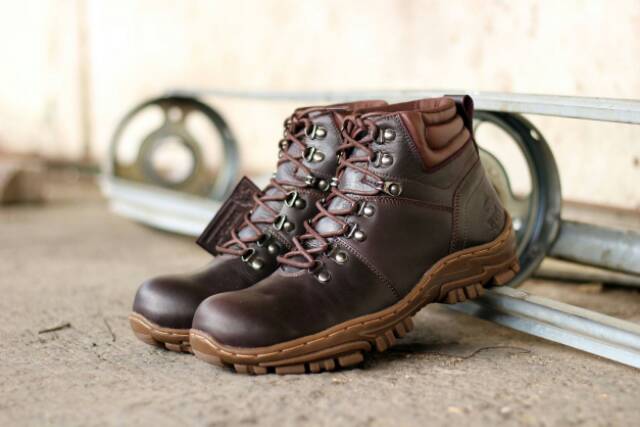 SEPATU SAFETYBOOT KULIT ASLI