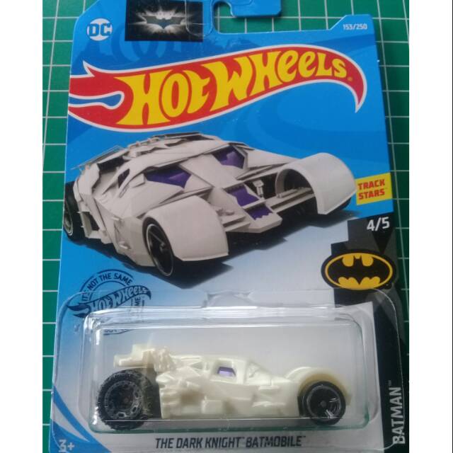 Hot Wheels Mattel The Dark Night BatMobile  (2020)