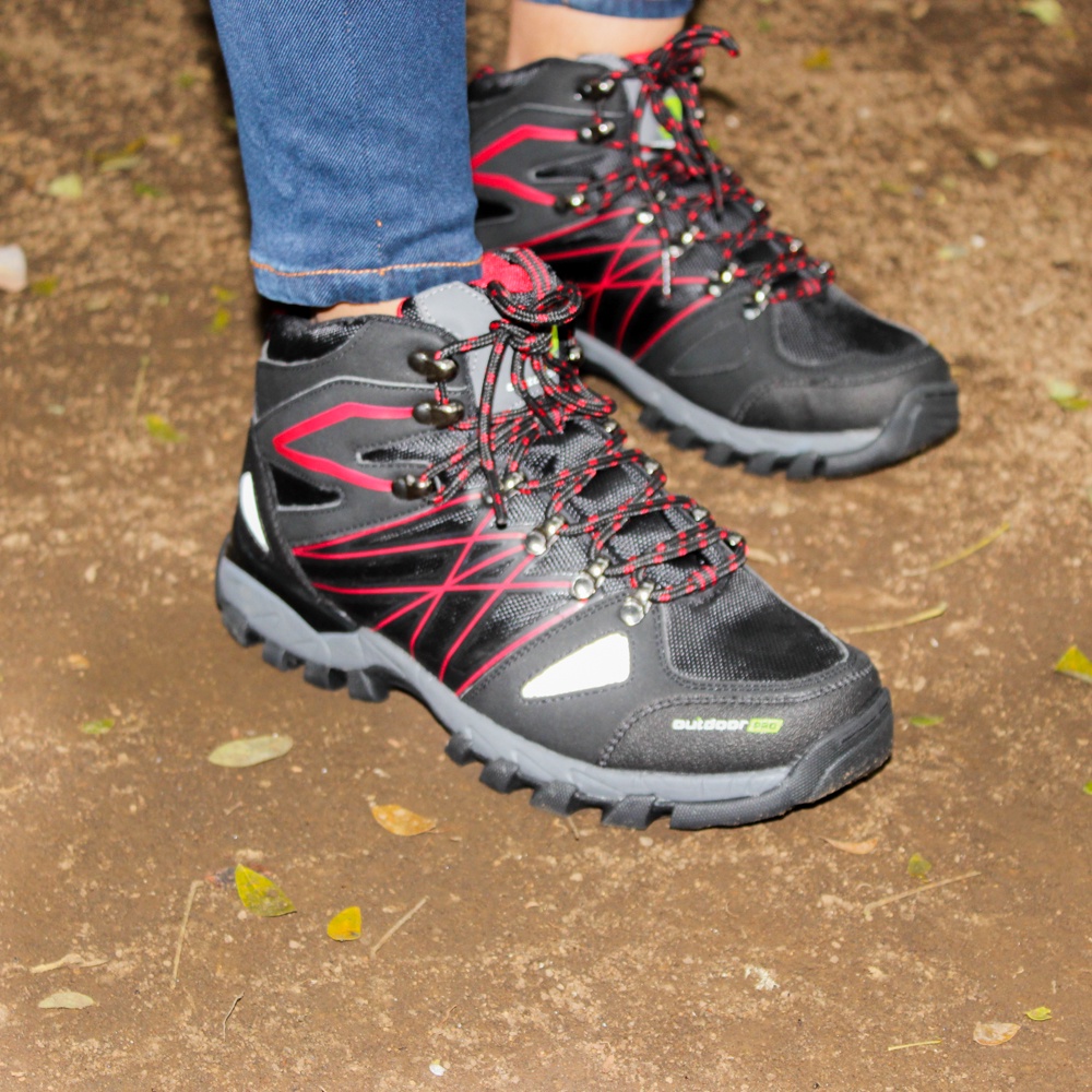 SEPATU GUNUNG OUTDOOR PRO VIPER BLACK