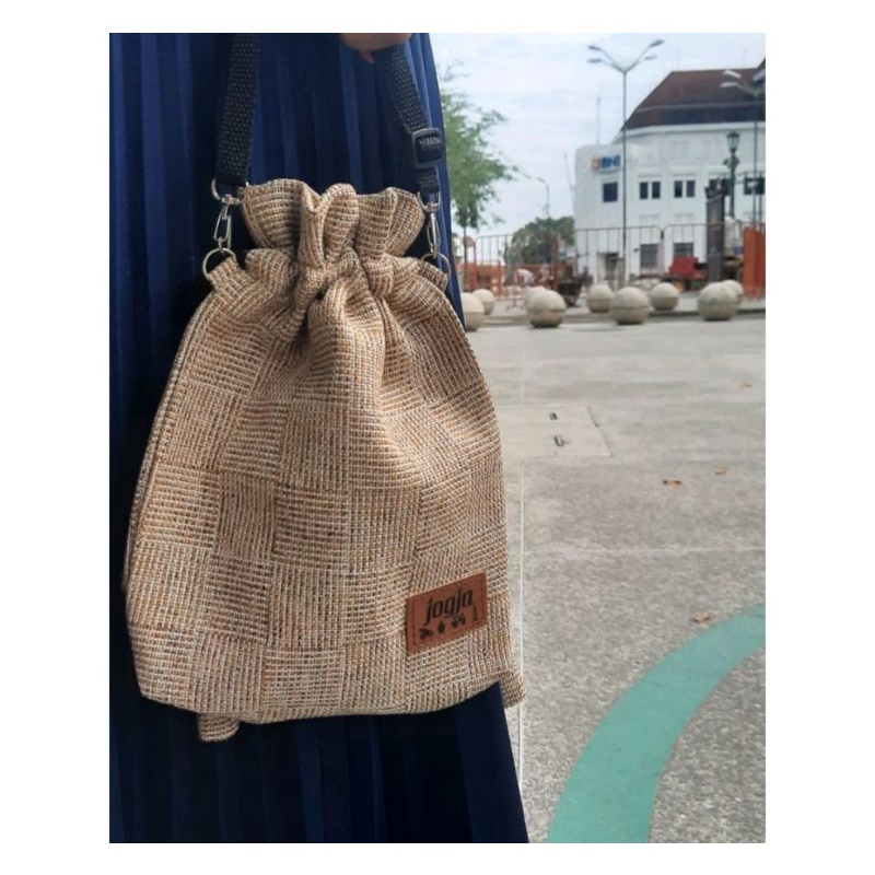 Tas Tali Serut/ Selempang Goni kecil Jogja