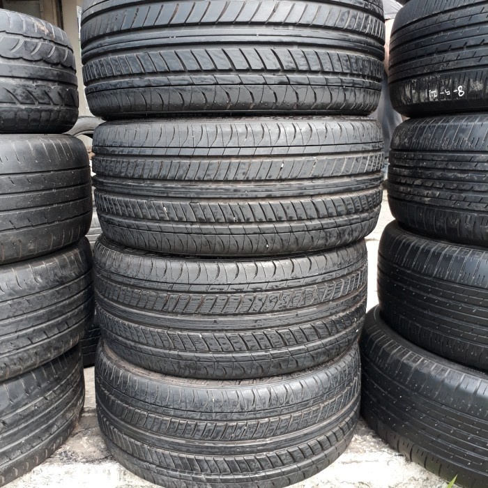 BAN FALKEN ZIEX 215/35 R18 90%