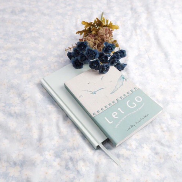 Novel Let Go Windhy Puspitadewi