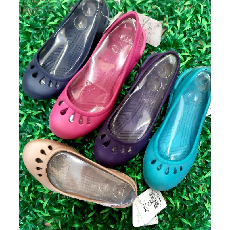 shopee crocs