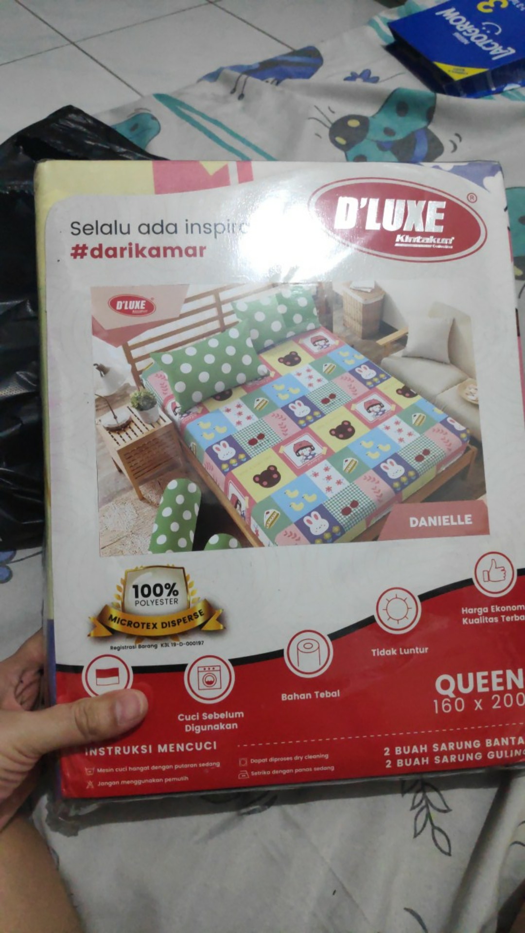 Kintakun Isthana - Sprei Kintakun Dluxe 160x200 - Caroline / Danielle / Spongebob Puzzle