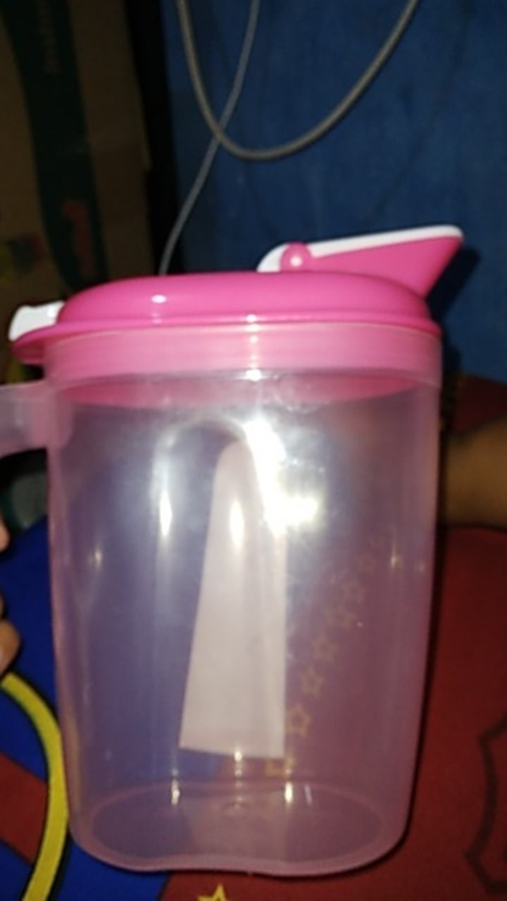 Hawaii Avita Wadah Minuman Atau Minyak / Eskan Drink Container 700 Ml