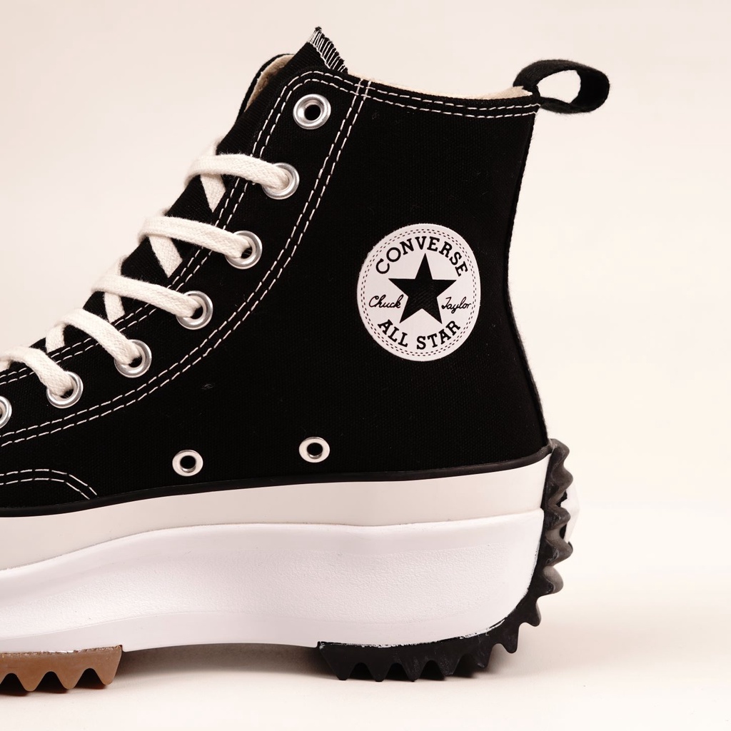 Sepatu  Converse Run Star Hike Hi Black White