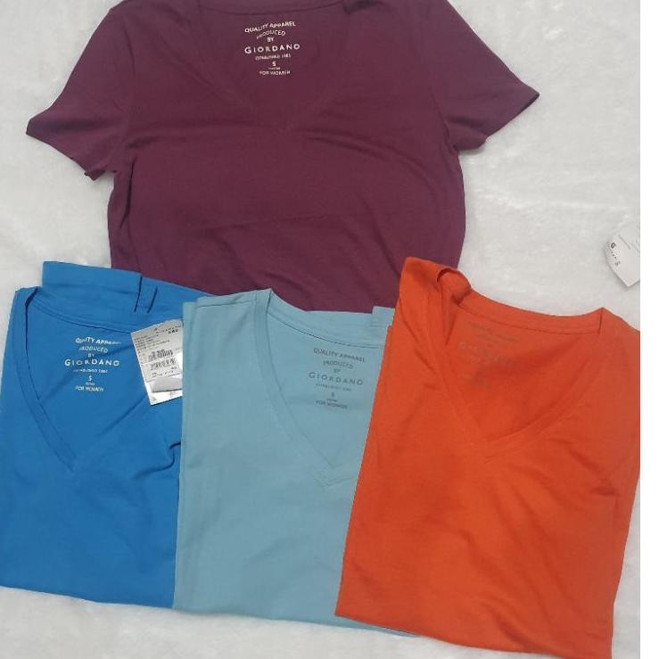 Kode  KAOS WANITA GIORDANO V-NECK TEE ORIGINAL