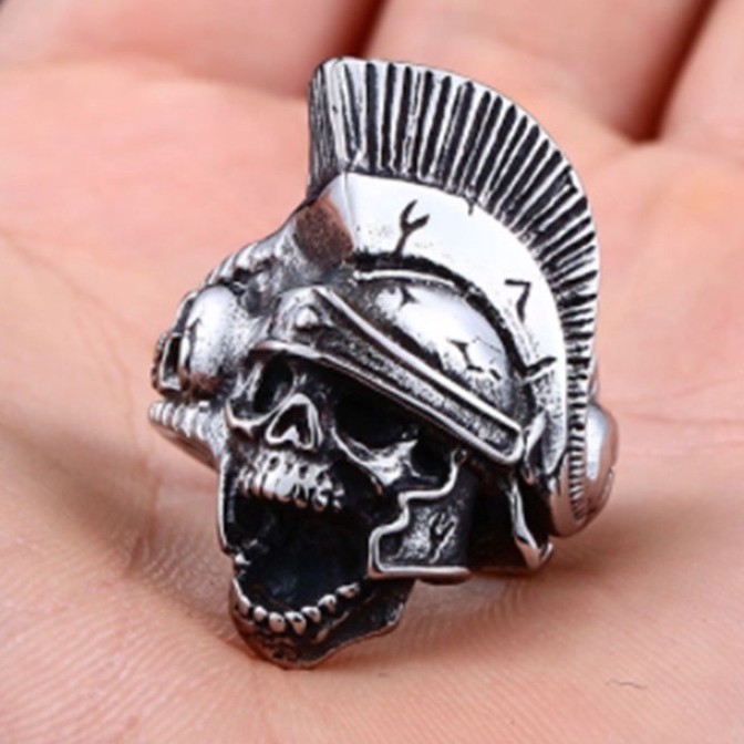 SEUSUK  Fashion Vintage Popular High Quality Punk Rome Fighter Skull Ring Jewelry