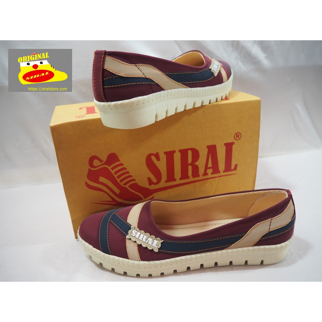 Sepatu Slip On Motif Garis Warna Maroon S01R01B1 / Sepatu Wanita / Sepatu Slip On / Sepatu Flat