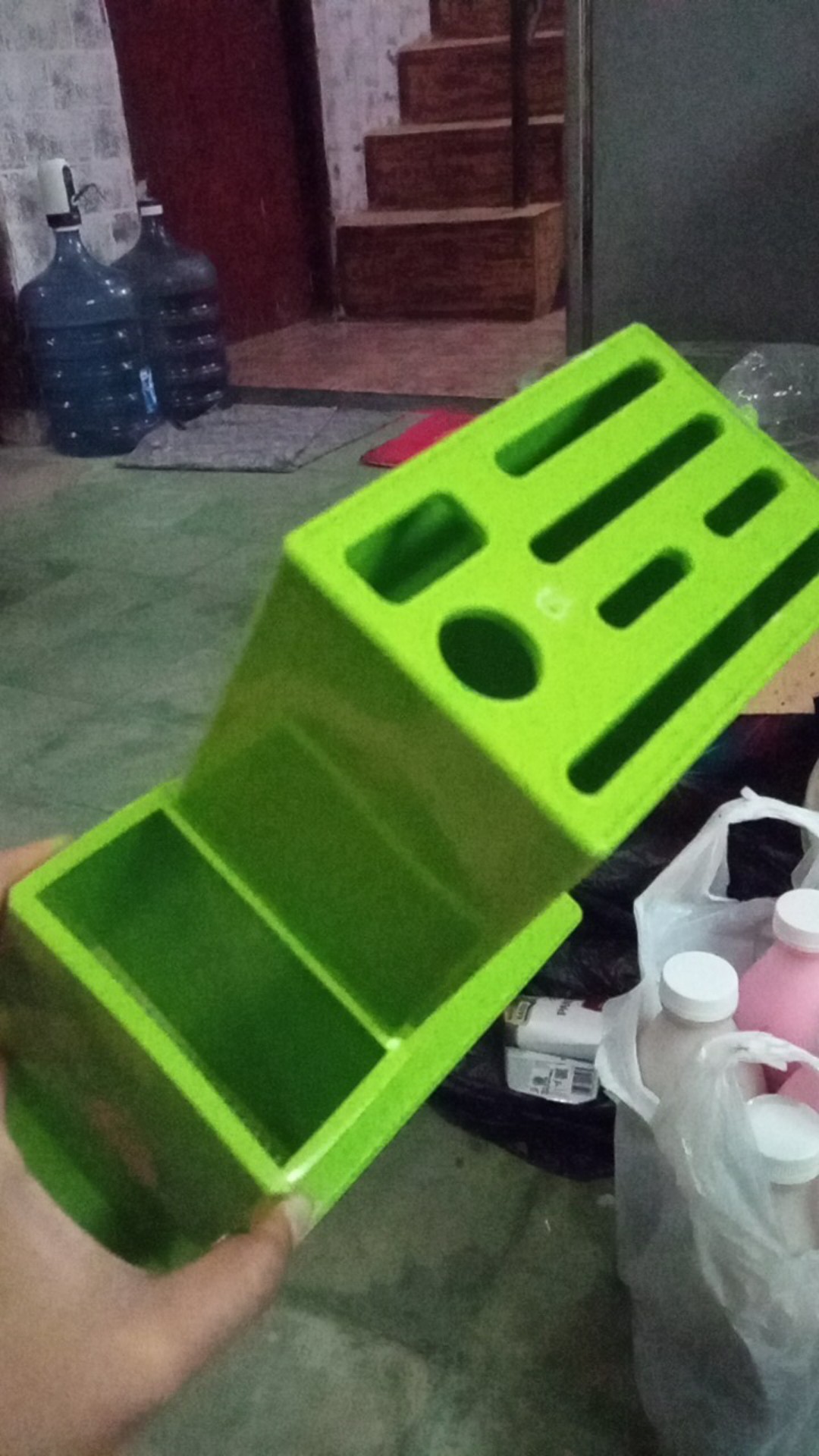Tempat Pisau Tp1090