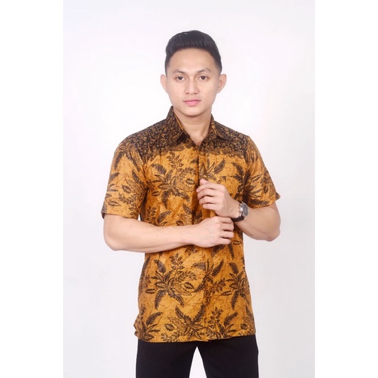 Batik Pria Lengan Pendek BATIK BERKAH HRB026 motif KERATONAN Kode 002 size M L XL-Godong cilik gold