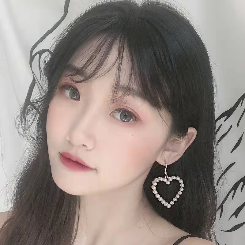 Anting Tusuk Love Aksen Mutiara Earring fashion Wanita Korea Aksesoris Fashion