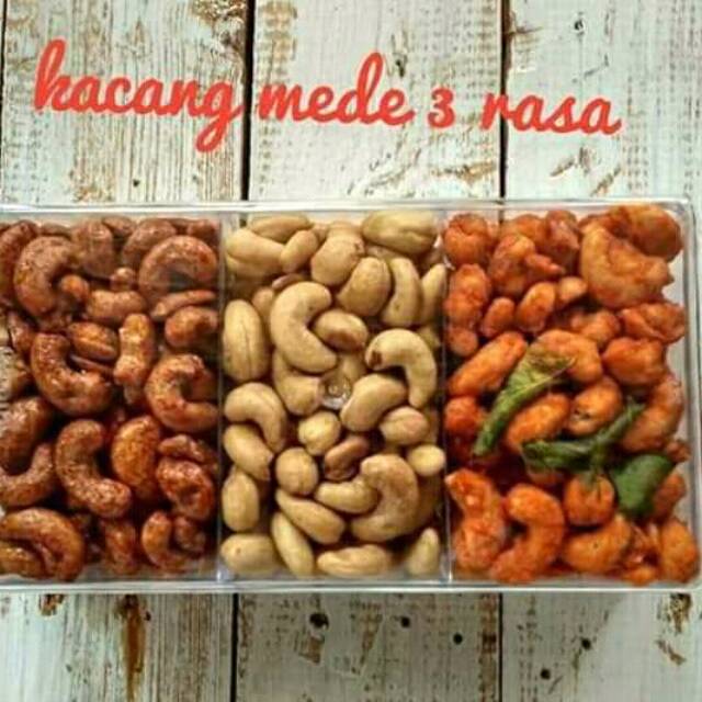 

Kacang Mede 3 Rasa