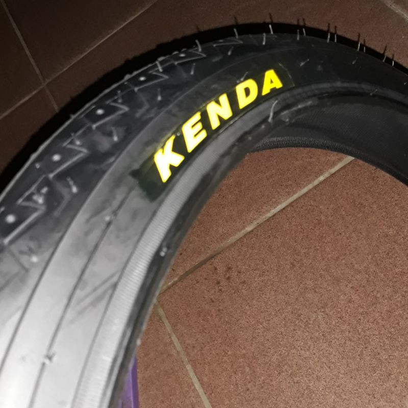 Ban Luar Sepeda Kenda 20 x 1.75