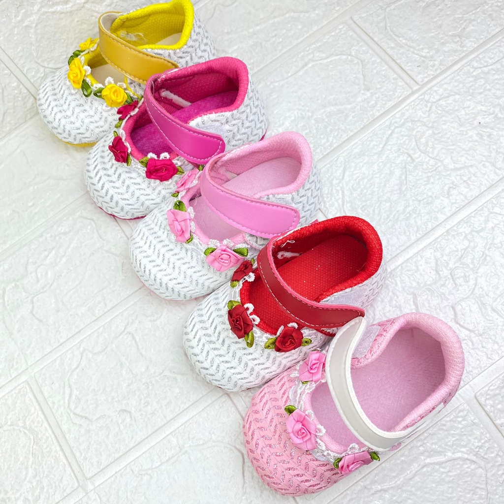 [TAMAN SEPATUKU] SEPATU TRENDY MURAH PREWALKER BABY BAYI ANAK PEREMPUAN PAYET BUNGA 0-12 BULAN XPX01