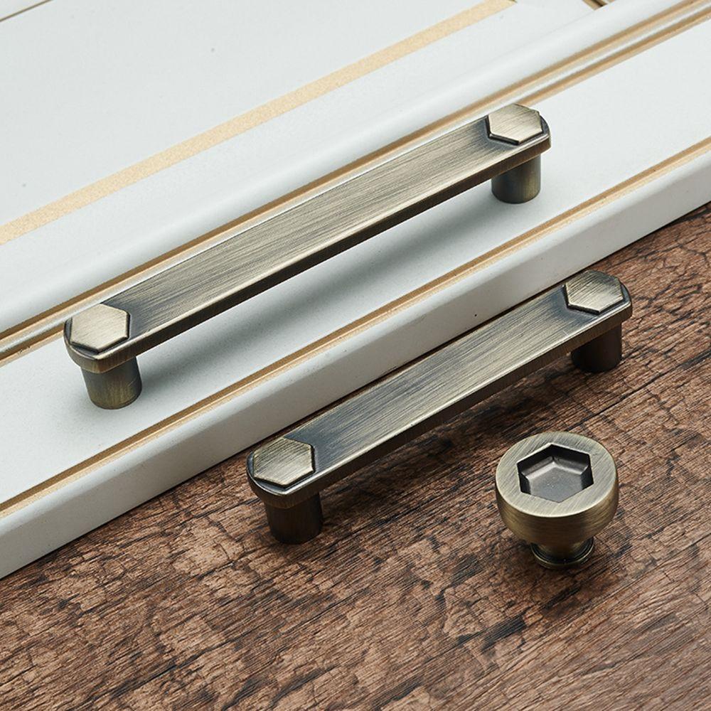 [Elegan] Doorknob Tahan Lama Serbaguna Zinc Alloy Dekorasi Rumah Hardware Dengan Sekrup Handle Lemari Anggur