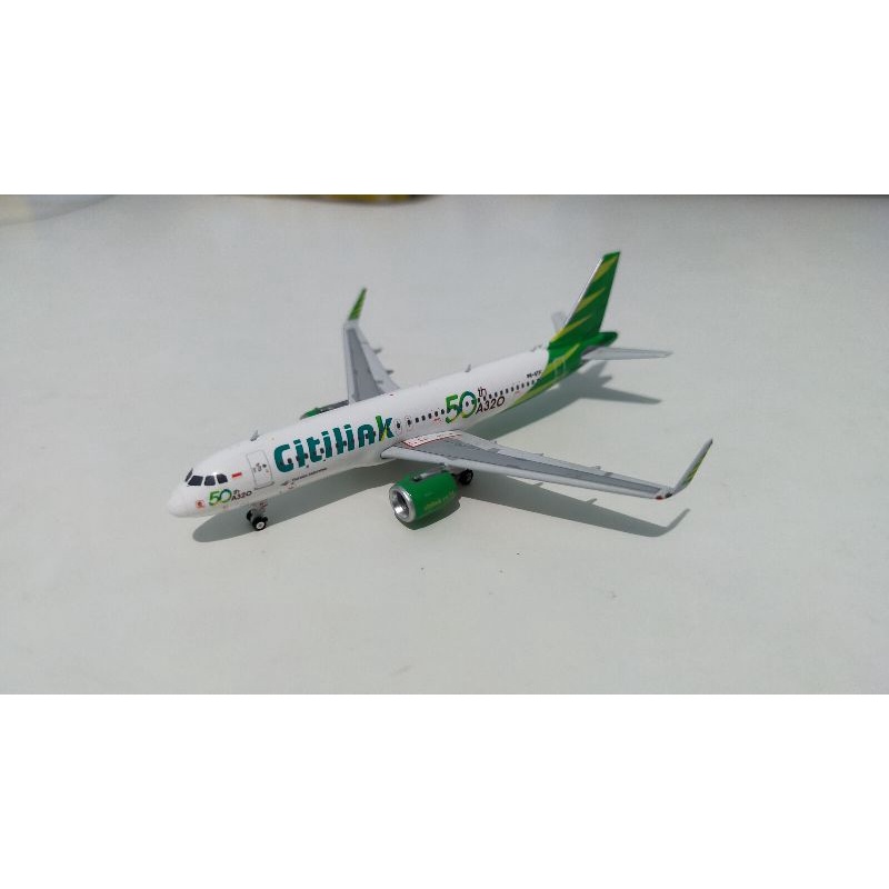 mainan diecast pesawat Phoenix Models Airbus A320 NEO Citilink 1:400