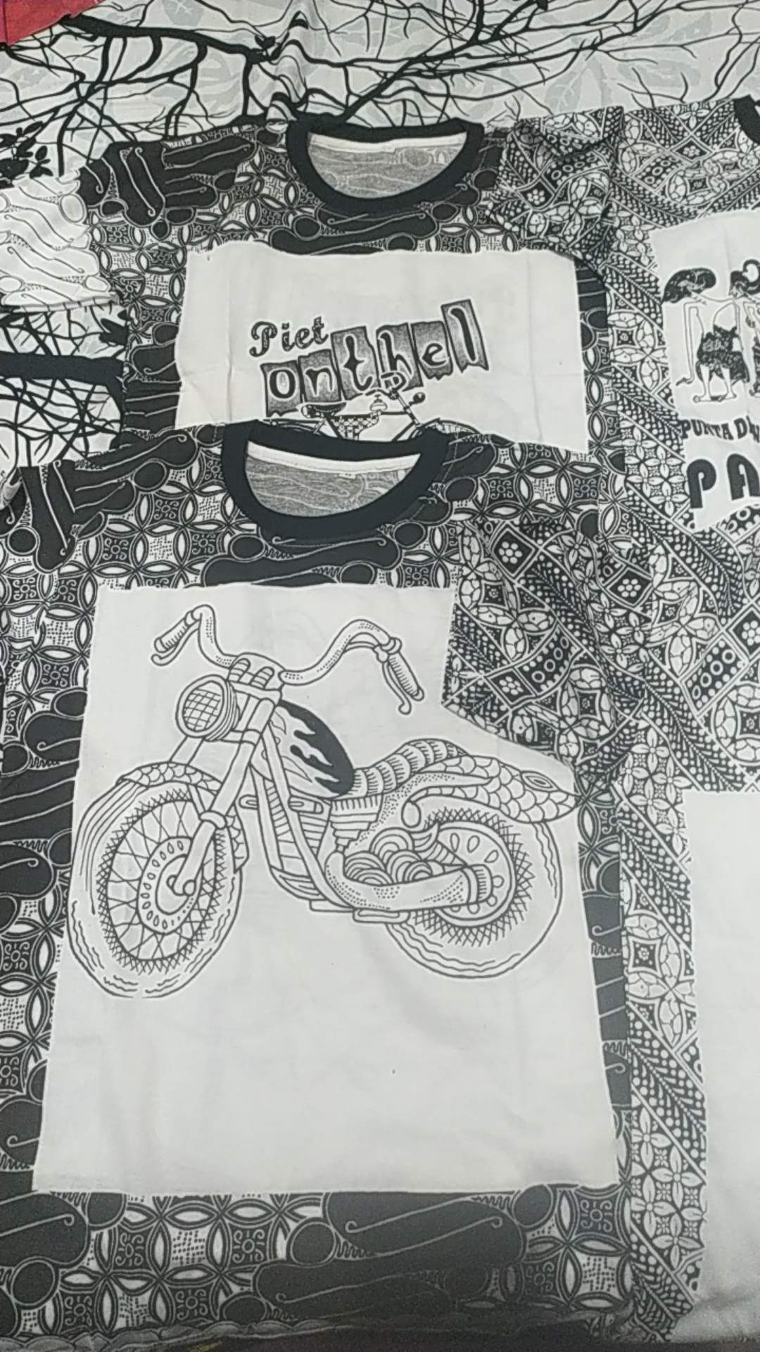 Batik Pria Lengan Pendek, Motif Banyak, Kaos Wayang, Kaos Jogja, Kaos Batik,kaos Full Print